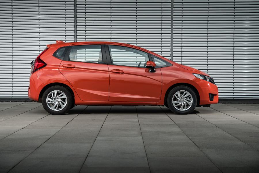  Honda Jazz 2015 года  (фото 31 из 34)